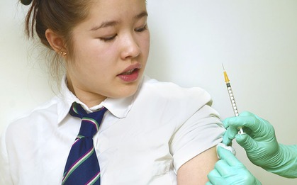 Nữ giới tiêm vắc xin HPV mũi 2 hoặc mũi 3 bị trễ so với lịch hẹn có sao không?