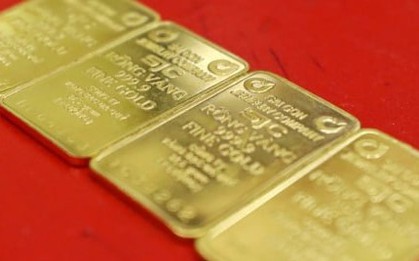 Giá vàng thế giới biến động dồn dập, trong nước sắp tới thế nào?