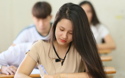 Nữ giới giỏi Toán nên chọn học ngành gì để không bị AI thay thế?
