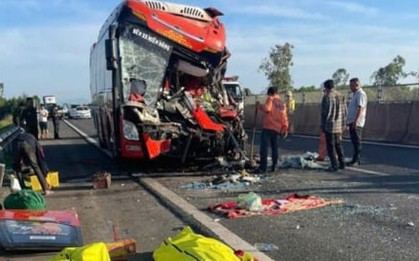 Tai nạn 2 người chết trên cao tốc: Tài xế dừng xe để ngủ, không đặt cảnh báo