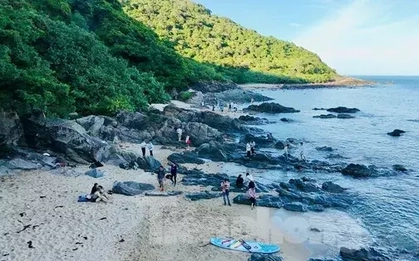 Khám phá Ghềnh Bàng hoang sơ, ẩn mình ở bán đảo Sơn Trà