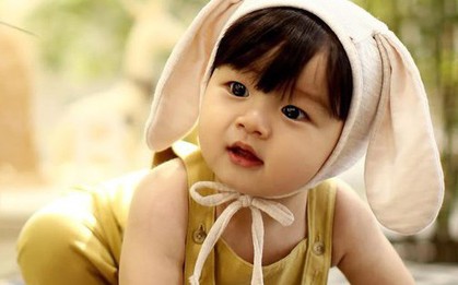 Vì sao con hiểu lời của người lớn, thực hiện đúng hiệu lệnh nhưng vẫn chưa thể nói được?