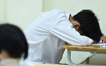 10 thí sinh bị đình chỉ môn Văn tốt nghiệp