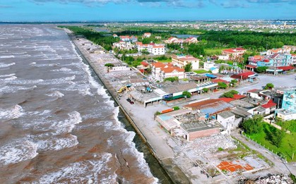 Loạt khách sạn bỏ hoang tại bãi biển nổi tiếng bậc nhất miền Bắc, du khách nhận xét: Tiếc thay một thời!