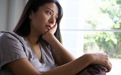 Đọc đề thi vào 10 môn Văn tôi hoảng hốt vì câu trả lời thâm sâu đến khó tin của đứa con gái 10 tuổi