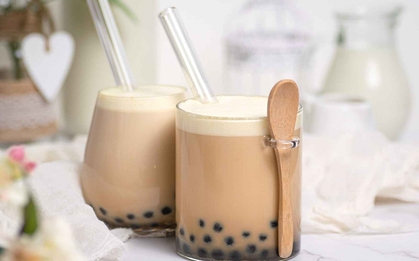 Thai phụ suýt chết vì uống nhiều trà sữa, con sinh non 1,6kg