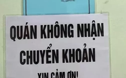 Từ chối nhận chuyển khoản lan rộng, chuyện gì đang xảy ra?