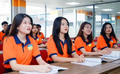 Chọn ngành Logistics tại HUTECH - học phí tốt, chất lượng đào tạo vượt trội