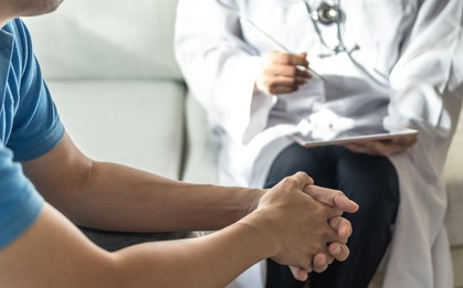 Lập trình viên bất ngờ khỏi gan nhiễm mỡ nhờ 1 bài tập: Bác sĩ nói "20 phút tập ngang 1 tiếng chạy bộ"