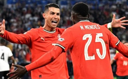 Ronaldo ghi bàn quyết định, Bồ Đào Nha vào chung kết Nations League