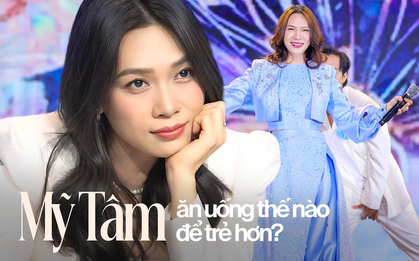 Mỹ Tâm càng ngày càng trẻ nhờ kết thân 1 kiểu ăn, chăm uống 1 loại nước giải nhiệt, giàu collagen của người Việt