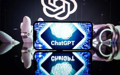 ChatGPT chỉ mất 3 năm làm được điều Google phải "cày cuốc" 11 năm: Chuyện gì đang xảy ra vậy?