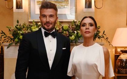 Victoria Beckham lên chức "Lady" giữa drama mâu thuẫn, lần này con dâu tỷ phú cũng không đủ sức giật spotlight!