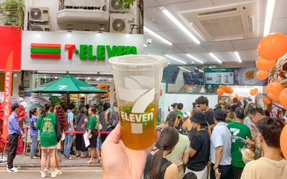 Cận cảnh cửa hàng 7-Eleven đầu tiên tại Hà Nội: Vừa mở đã đông nghịt khách nhưng liệu đã đủ để gây sốt?