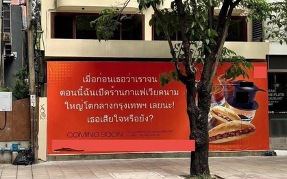 Quán cà phê Việt gây phẫn nộ dư luận Thái vì biển hiệu hàm ý "mỉa mai", động thái sau đó thế nào?
