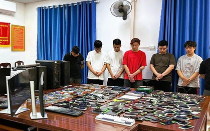 Phá đường dây mua bán hơn 3.000 tài khoản ngân hàng