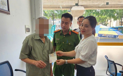 Cụ ông 79 tuổi Hà Nội đến ngân hàng tất toán sổ tiết kiệm 250 triệu đồng nhưng nhận lại 0 đồng