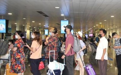 Hàng không phục hồi mạnh mẽ: Giá vé máy bay sắp tăng hay giảm?