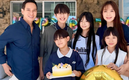 Gia đình Lý Hải - Minh Hà ăn mừng sinh nhật 9 tuổi của cậu út Mio, nhưng anh cả Rio mới là nhân vật "gây sốt"