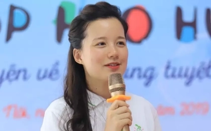 Khủng hoảng của Làng Háo Hức và MC Minh Trang