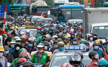 Hà nội dừng xe máy xăng trong vành đai 1 từ 1/7/2026: Người dân đi bằng gì?