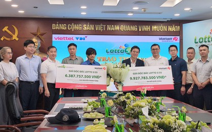 Trúng Vietlott chục tỷ đồng, 2 người đàn ông không đeo mặt nạ khi nhận thưởng, tiết lộ từng nghi ngờ xổ số