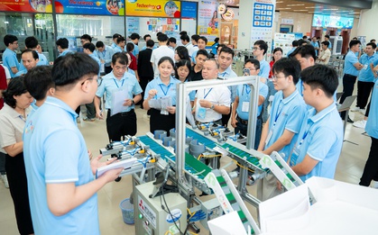 Sinh viên HUTECH ghi dấu ấn tại sân chơi kỹ thuật MECA 2025 với dự án máy khoan cắt tự động thông minh