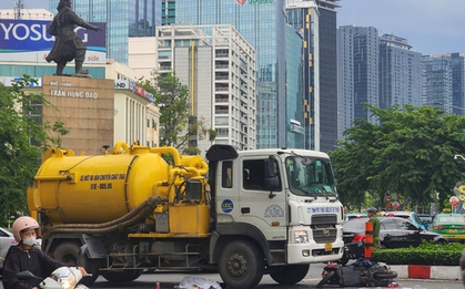TP HCM: Tai nạn nghiêm trọng ngay vòng xoay Công trường Mê Linh, 1 phụ nữ tử vong