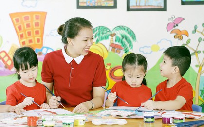 Bố mẹ có EQ cao sẽ không có 6 kiểu hành xử này với giáo viên mầm non của con