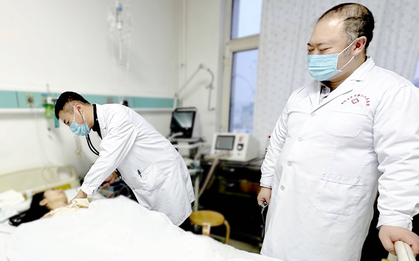Bà mẹ trẻ mắc ung thư phổi giai đoạn cuối do không làm 1 việc khi nấu ăn để không đánh thức con đang ngủ