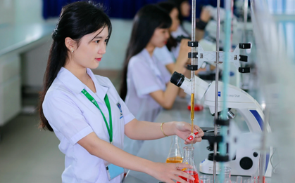Điểm sàn xét tuyển các trường Y Dược chỉ từ 17-22
