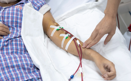 Mới 34 tuổi nhưng đã phải chạy thận hơn 10 năm: Vì 1 sai lầm khiến cơ thể phải 'trả giá đắt'