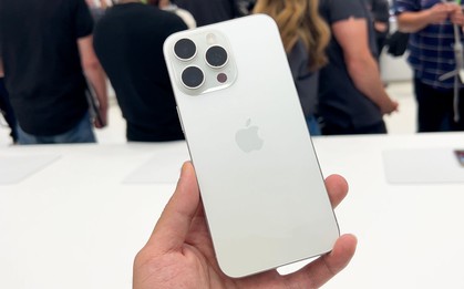 iPhone cũ tiếp tục giảm giá đậm, iPhone 15 Pro Max còn dưới 20 triệu đồng, nhiều mẫu hot chỉ từ 12 triệu đồng