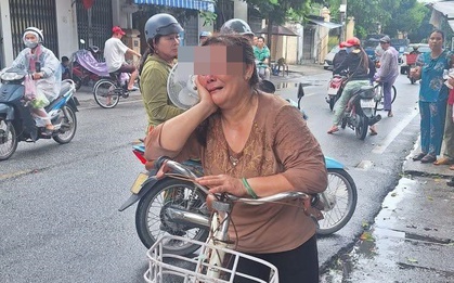 Kẹp 45 triệu trong sổ, người phụ nữ bật khóc khi làm rơi trên đường về nhà: Diễn biến không ngờ