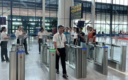 Triển khai thủ tục bay bằng sinh trắc học trên VNeID tại tất cả các sân bay toàn quốc