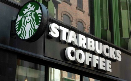 Starbucks từ bỏ mô hình cửa hàng nhận đặt online