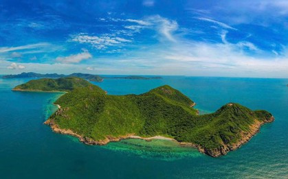 Hòn đảo hoang sơ địa hình đặc biệt, là nơi sống của cua khổng lồ, du khách nhận xét: Hiếm đâu có được!
