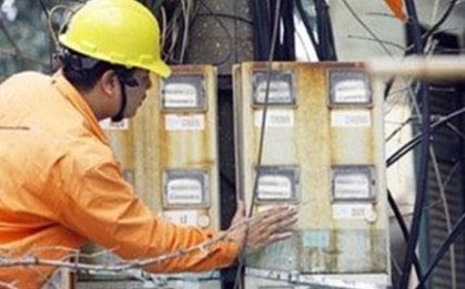 Hóa đơn tiền điện tháng 6 tăng đột biến khiến nhiều người “sốc”