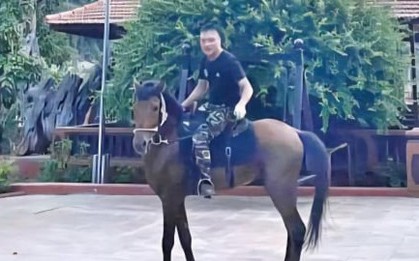 Vi 'ngộ' – từ kẻ có bệnh án tâm thần đến ông trùm thế giới ngầm