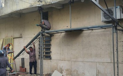 Tổ chức cầu siêu cho 8 nạn nhân vụ cháy cư xá Độc Lập