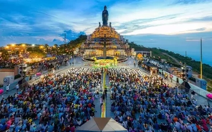 Tây Ninh tiếp tục thu hút khách du lịch