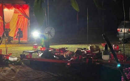 Lào Cai: Tài xế lùi xe trúng nhóm trẻ ở nhà văn hóa, 1 bé 6 tuổi tử vong