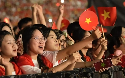 Nên có tua concert quốc gia