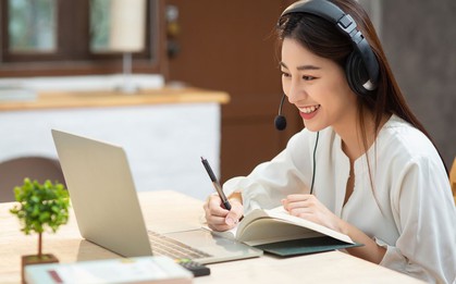 Từ 25/9 tới đây, người dạy và học bằng tiếng Anh, tiếng Trung… có thay đổi mới cần đặc biệt lưu ý