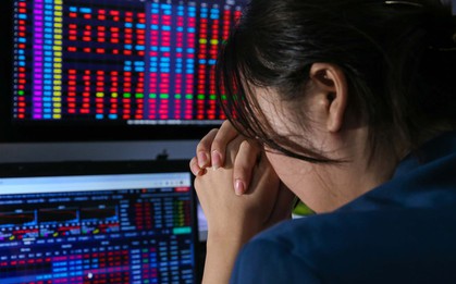 Chứng khoán tăng chưa từng thấy, nhà đầu tư tiếc vì bán cổ phiếu quá sớm