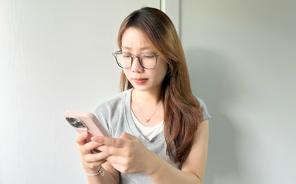 Từ “bà dì” bất ngờ ghé thăm đến bụng đói lúc nửa đêm: Những pha “cứu nguy” thần tốc của hội Gen Z