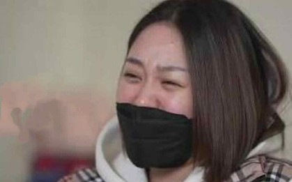 Vay thế chấp để mua chung cư 12,7 tỷ đồng, vừa nhận nhà đã lỗ hơn 8 tỷ, người phụ nữ bật khóc: “Nên tiếp tục trả nợ hay để ngân hàng tịch thu đây?”