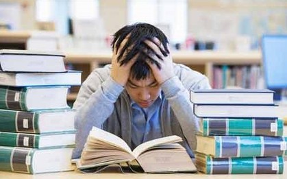 Ngành học từng tốt nghiệp là có việc, kể cả người có trình độ thấp, nay lao đao trước AI, thực tập cũng thành chuyện xa vời