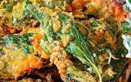 Loại rau ít "ngậm" thuốc trừ sâu nhất chợ, người Nhật "mê tít", ở Việt Nam mọc đầy bờ rào