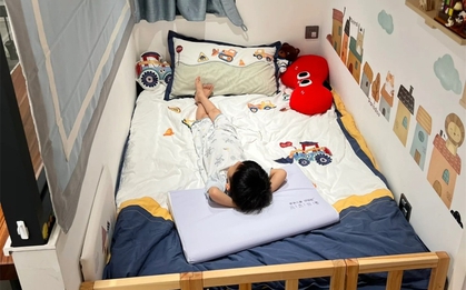 Mẹ liều lĩnh tách đôi bếp làm chỗ ngủ cho con trai 5 tuổi, dân tình lo sốt vó vì một lý do
